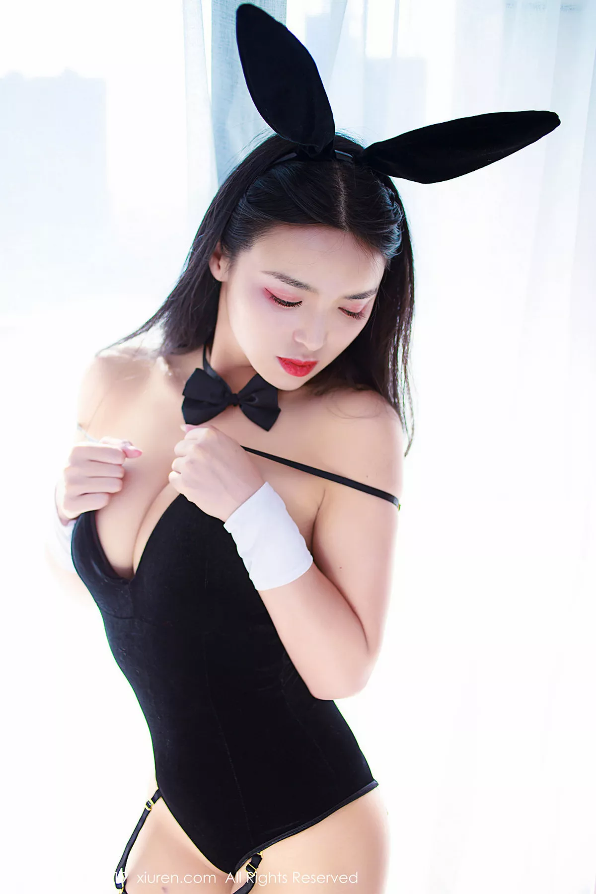 [XiuRen秀人网]第1678期金静熙写真-秀人资源网